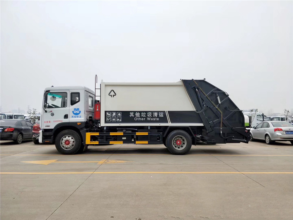 国六东风D9 12方压缩垃圾车