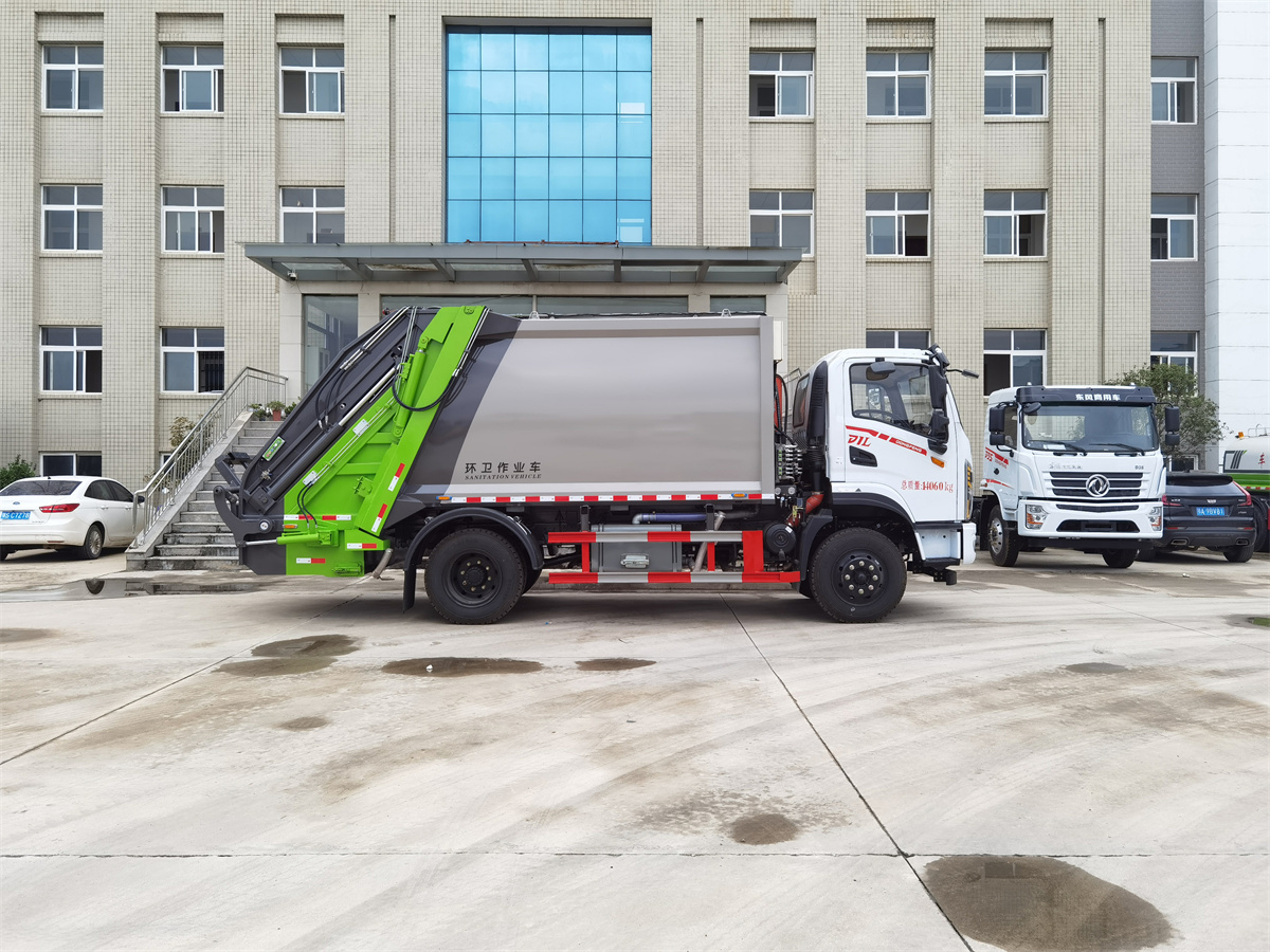 东风D1L13方压缩垃圾车